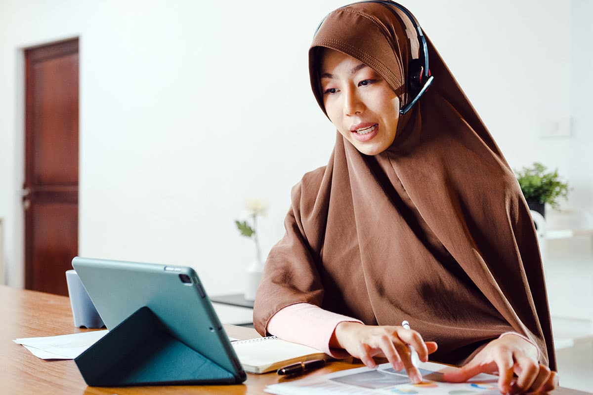 5 Tips Menyeimbangkan Pekerjaan dan Ibadah di Bulan Ramadan